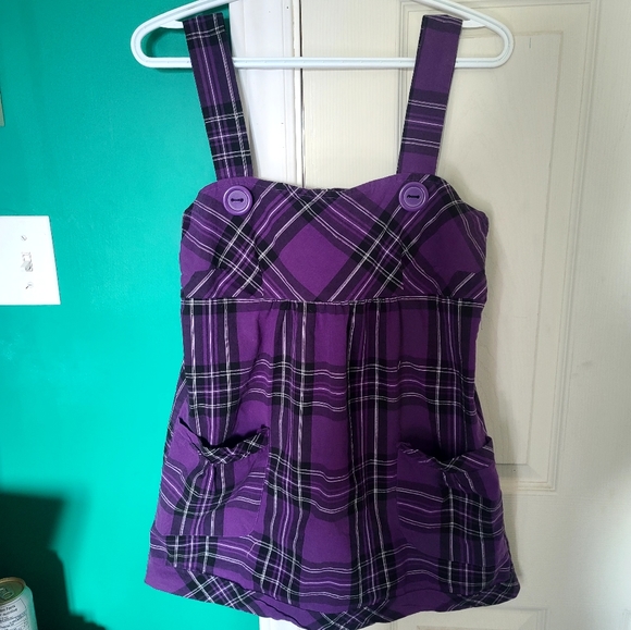 Summer Top - Picture 1 of 8